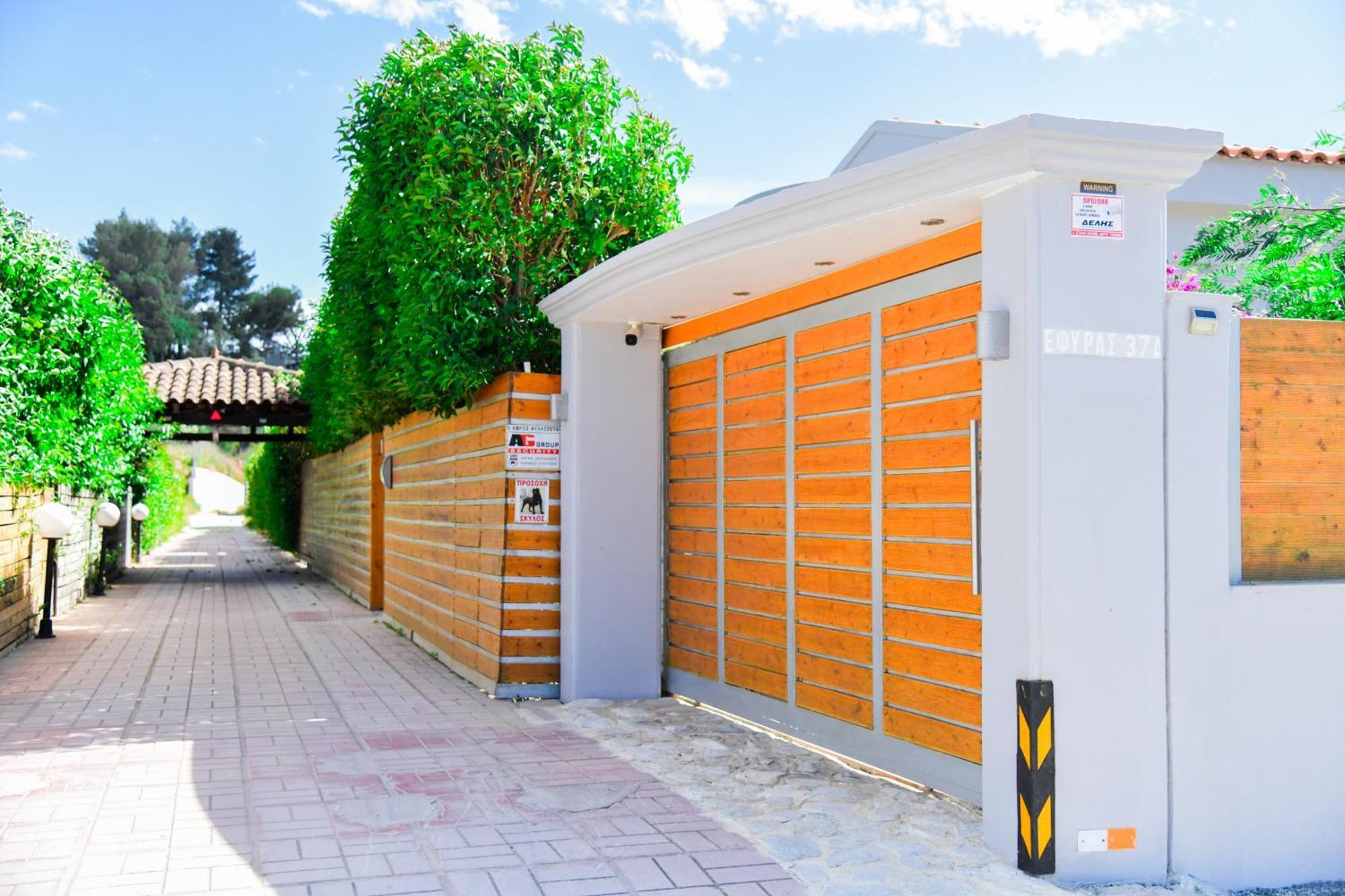 Angel Paradise Holiday home Corinth